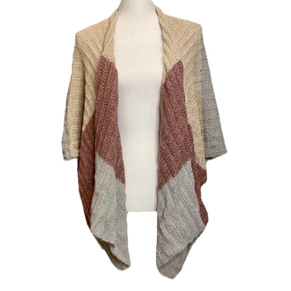 Francescas Kimono Sweater Vivian Striped Knit Kimono One Size Fits All - Picture 3 of 7